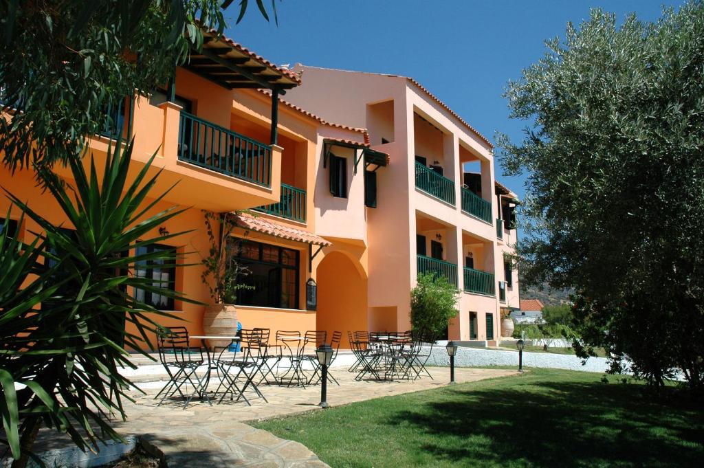 ماراثوكابوسْ Hotel Ledra المظهر الخارجي الصورة